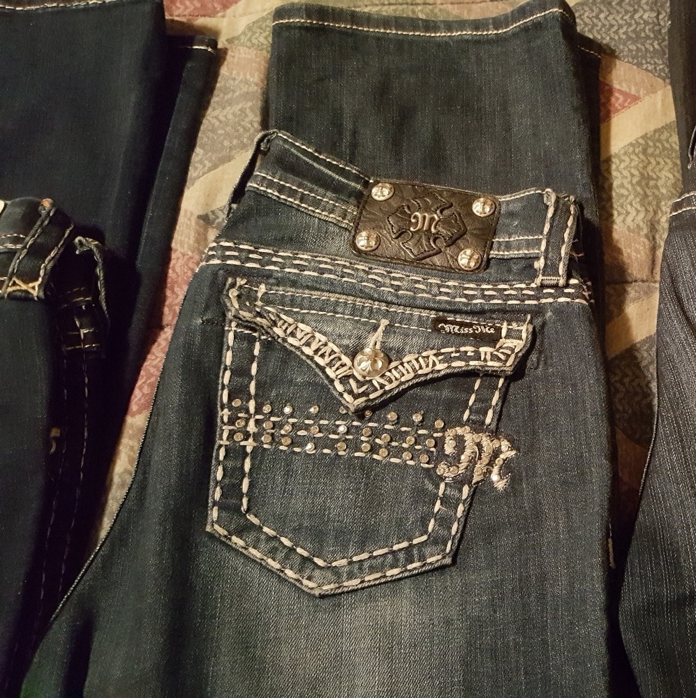 Women's designer jeans 29w X 33l